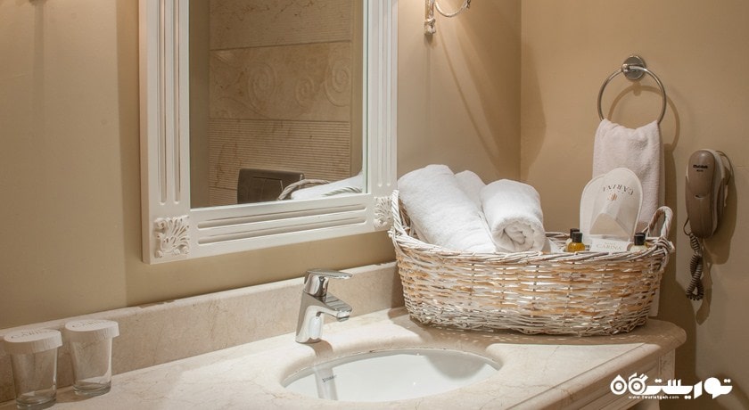 وسائل بهداشتی رایگان هتل کارینا